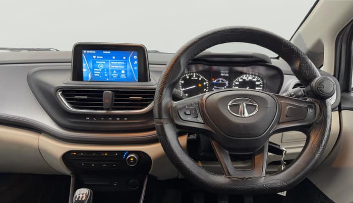 2022 Tata ALTROZ XM PLUS PETROL, Petrol, Manual, 63,153 km, Steering Wheel Close Up