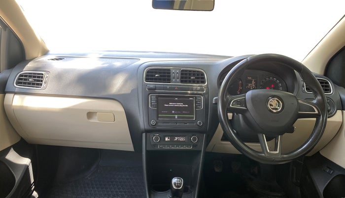 2020 Skoda Rapid 1.0 AMBITION TSI MT, Petrol, Manual, 1,27,714 km, Dashboard