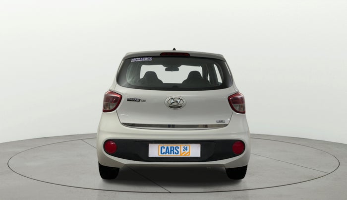 2017 Hyundai Grand i10 MAGNA 1.2 KAPPA VTVT, Petrol, Manual, 48,667 km, Back/Rear