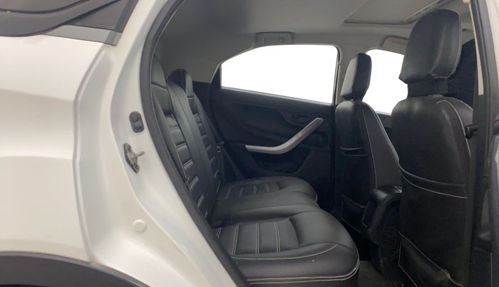 2021 Tata NEXON XMA SUNROOF PETROL, Petrol, Automatic, 37,338 km, Right Side Rear Door Cabin