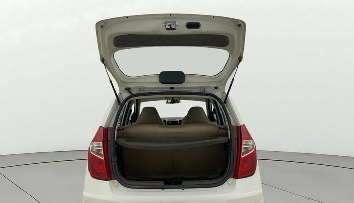 2013 Hyundai i10 MAGNA 1.1, Petrol, Manual, 38,440 km, Boot Door Open