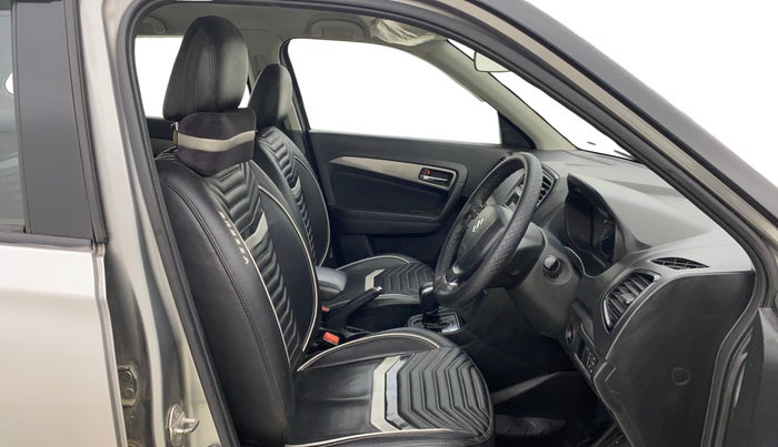 2019 Maruti Vitara Brezza ZDI PLUS AMT, Diesel, Automatic, 71,802 km, Right Side Front Door Cabin