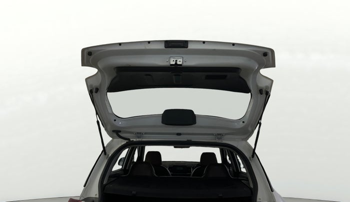 2021 Hyundai VENUE S 1.2, Petrol, Manual, 17,438 km, Boot Door Open