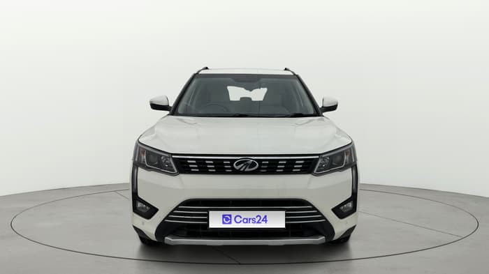 2022 Mahindra XUV300 W8 (O) 1.2 PETROL AMT, Petrol, Automatic, 53,632 km, Front