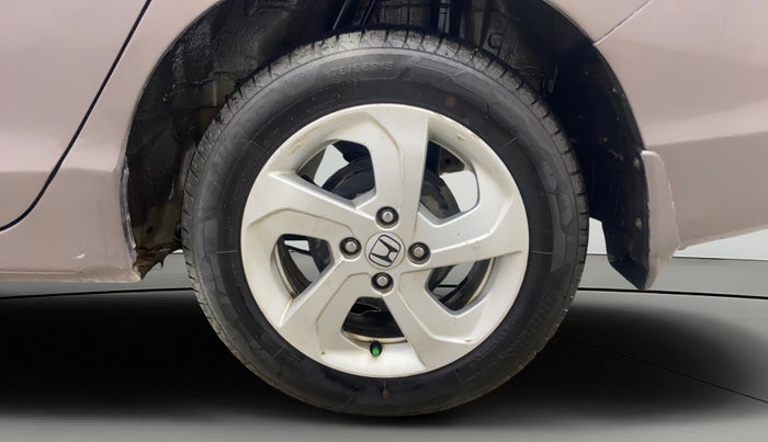 2015 Honda City 1.5L I-VTEC V MT, Petrol, Manual, 1,17,265 km, Left Rear Wheel