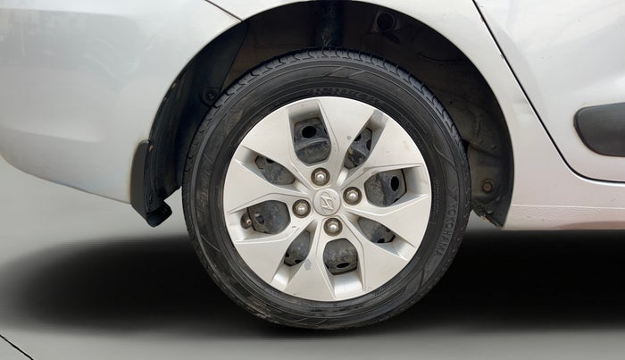 2019 Hyundai Xcent S AT 1.2, Petrol, Automatic, 78,399 km, Right Rear Wheel