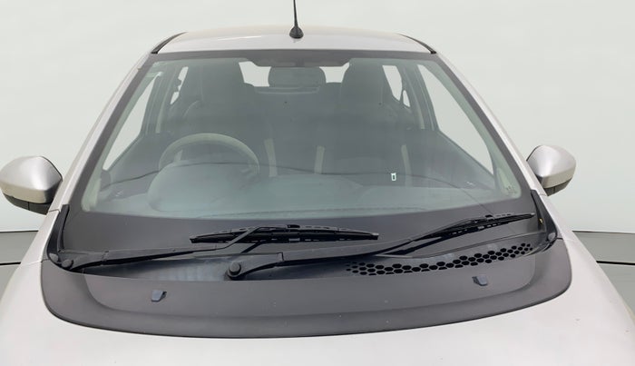 2016 Tata Tiago XZ PETROL, Petrol, Manual, 40,949 km, Front Windshield