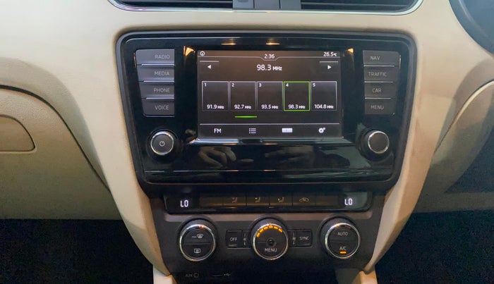 2016 Skoda Octavia STYLE PLUS AT 1.8 TSI, Petrol, Automatic, 53,253 km, Air Conditioner