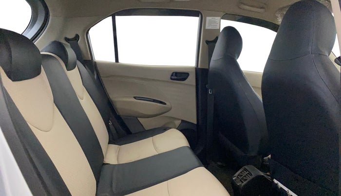 2021 Hyundai NEW SANTRO SPORTZ EXECUTIVE MT CNG, CNG, Manual, 40,803 km, Right Side Rear Door Cabin