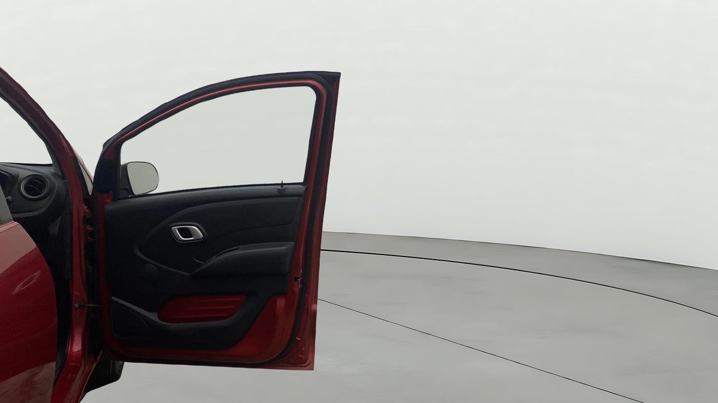 2018 Datsun Redi Go T(O) 1.0 AMT, Petrol, Automatic, 86,379 km, RHS Front Door