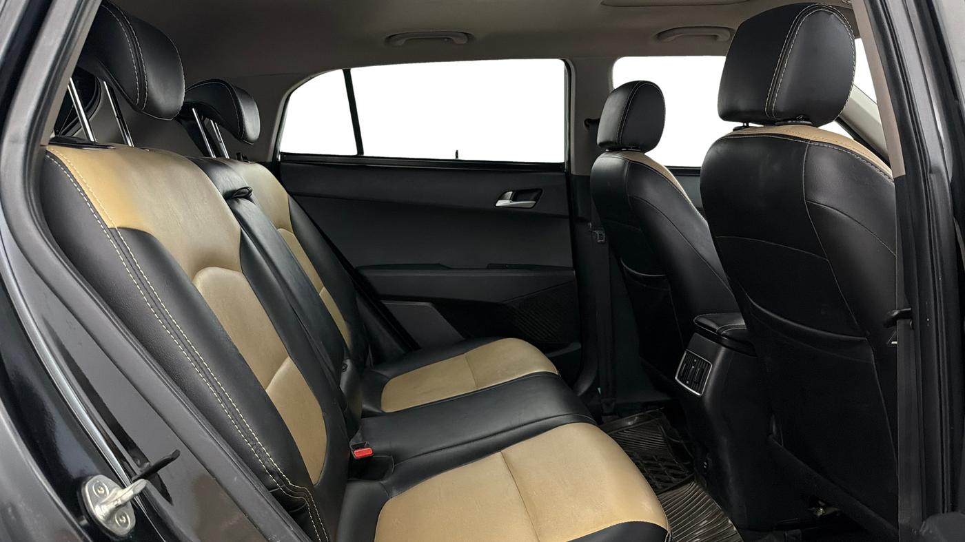 2018 Hyundai Creta SX AT 1.6 PETROL, Petrol, Automatic, 64,878 km, Right Side Rear Door Cabin