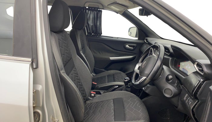 2021 Nissan MAGNITE XV PREMIUM TURBO (O), Petrol, Manual, 86,442 km, Right Side Front Door Cabin