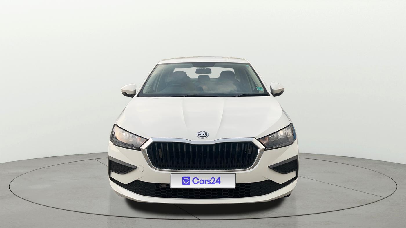 2022 Skoda SLAVIA ACTIVE 1.0L TSI MT, Petrol, Manual, 1,03,058 km, Front