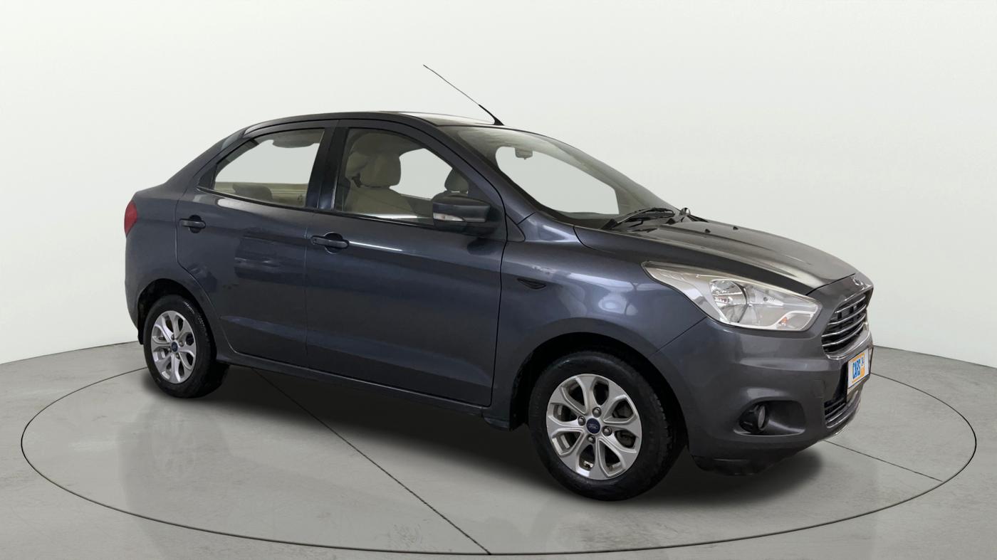 2017 Ford Figo Aspire TITANIUM 1.2 PETROL, Petrol, Manual, 27,831 km, Right Front Diagonal
