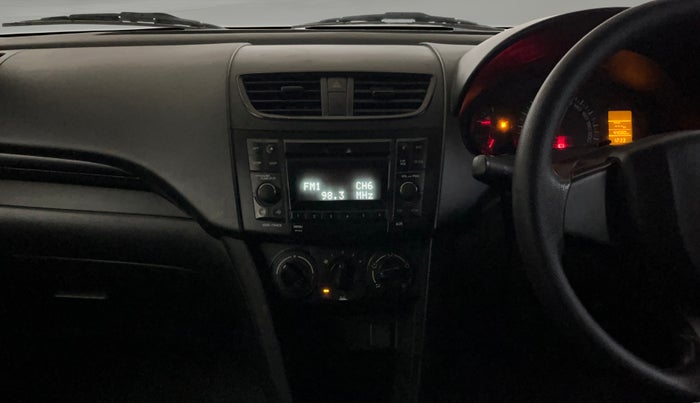 2014 Maruti Swift LXI, Petrol, Manual, 44,071 km, Air Conditioner