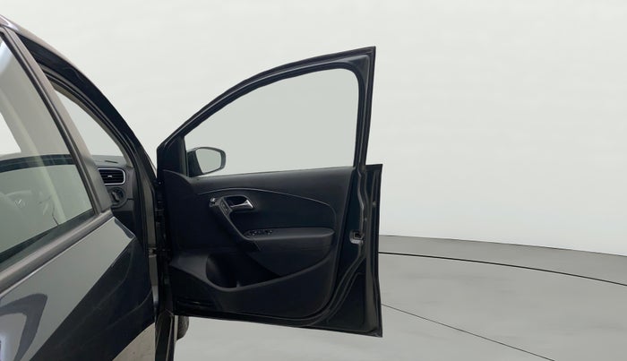 2017 Volkswagen Polo GT TSI AT, Petrol, Automatic, 73,687 km, RHS Front Door