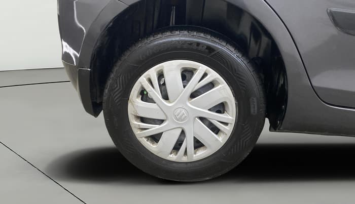 2014 Maruti Swift VXI, Petrol, Manual, 88,416 km, Right Rear Wheel
