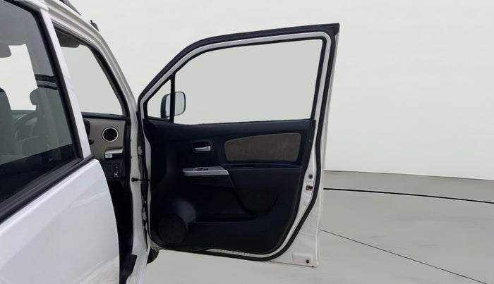 2013 Maruti Wagon R 1.0 LXI, CNG, Manual, 78,900 km, RHS Front Door