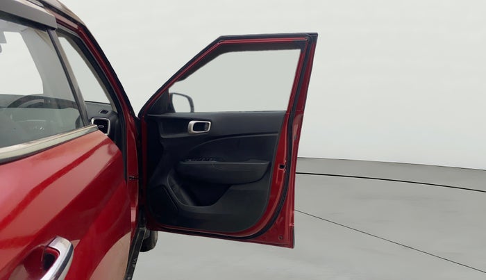 2022 Hyundai VENUE SX 1.5 CRDI, Diesel, Manual, 78,205 km, RHS Front Door