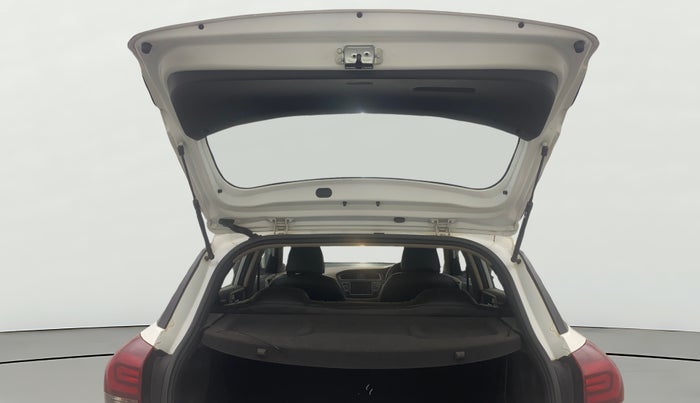 2019 Hyundai Elite i20 SPORTZ 1.2, Petrol, Manual, 66,027 km, Boot Door Open