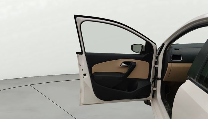 2017 Volkswagen Ameo HIGHLINE1.2L PLUS 16 ALLOY, Petrol, Manual, 95,740 km, LHS Front Door