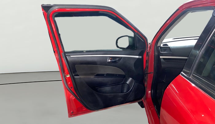 2016 Maruti Swift VXI, Petrol, Manual, 38,127 km, LHS Front Door