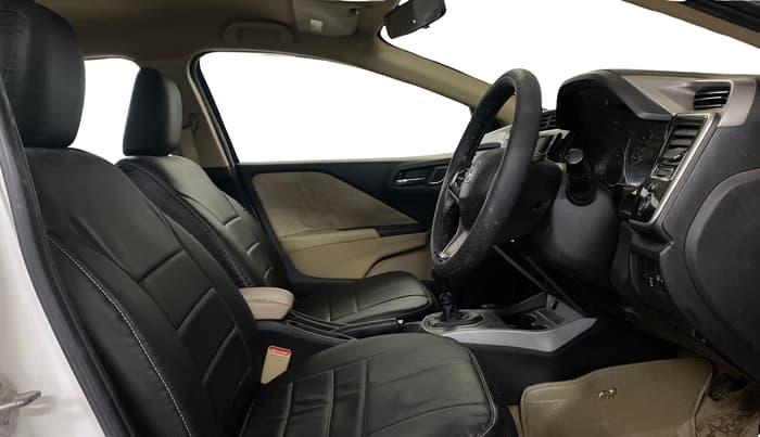 2018 Honda City 1.5L I-VTEC V MT, Petrol, Manual, 99,296 km, Right Side Front Door Cabin