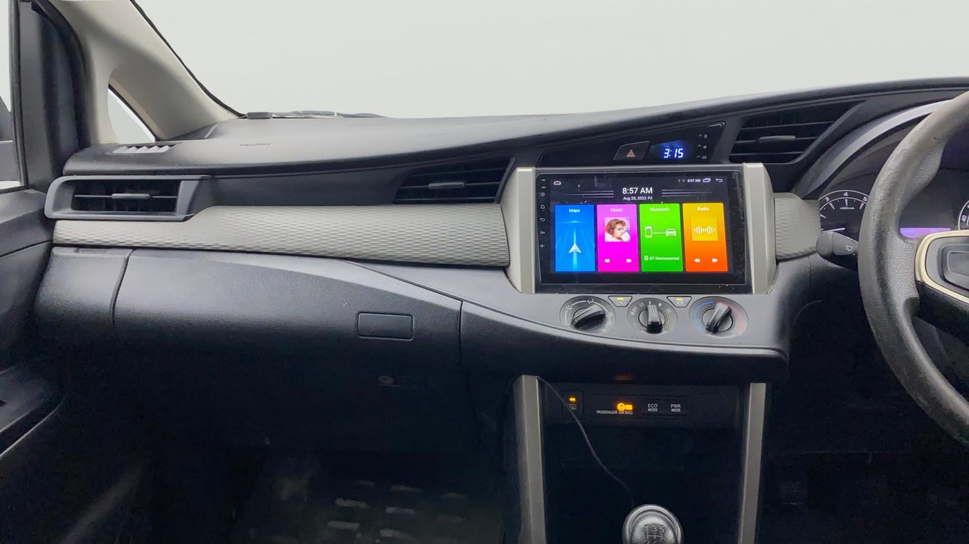 2016 Toyota Innova Crysta 2.7 GX 8 STR, Petrol, Manual, 63,930 km, Air Conditioner
