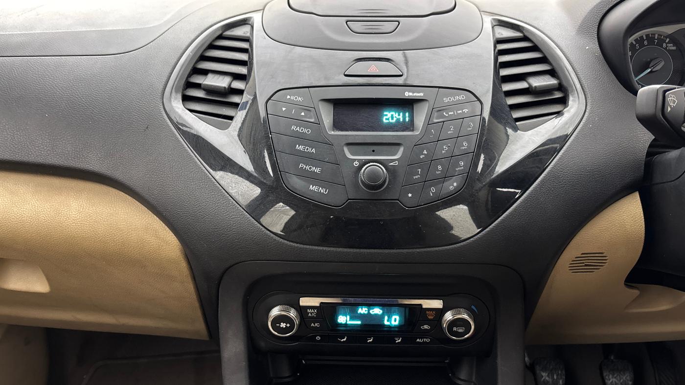 2017 Ford Figo Aspire TREND 1.2 PETROL, Petrol, Manual, 57,874 km, Air Conditioner