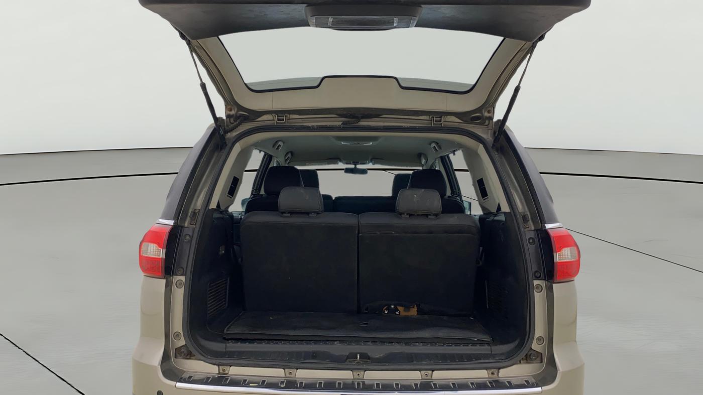 2018 Tata Hexa XT 4X2 7 STR, Diesel, Manual, 92,093 km, Boot Open Zoomed View