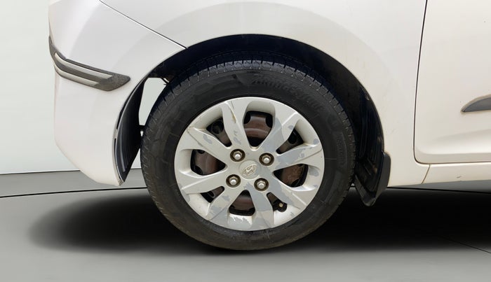 2018 Hyundai Eon MAGNA +, Petrol, Manual, 58,497 km, Left Front Wheel