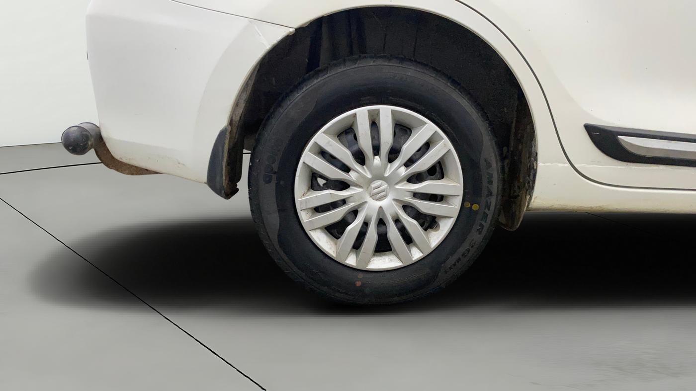 2019 Maruti Dzire VXI, Petrol, Manual, 31,996 km, Right Rear Wheel