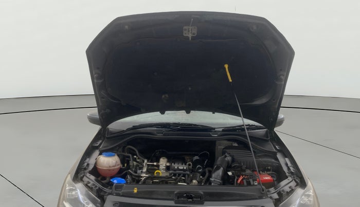 2017 Volkswagen Vento HIGHLINE PLUS 1.2 AT 16 ALLOY, Petrol, Automatic, 78,846 km, Open Bonet