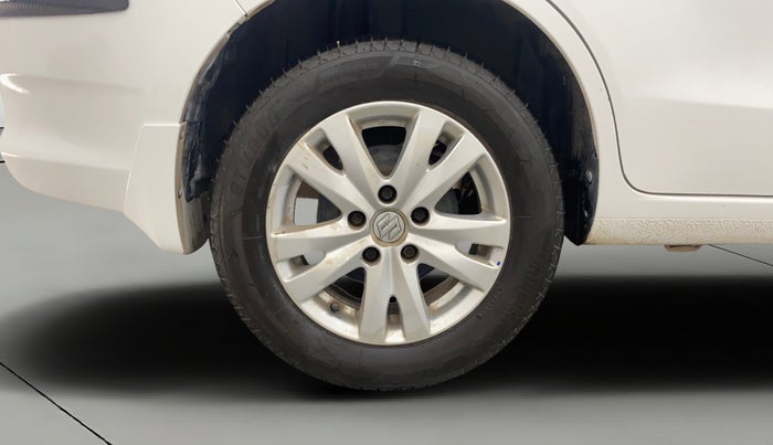 2017 Maruti Ertiga VXI AT, Petrol, Automatic, 29,579 km, Right Rear Wheel