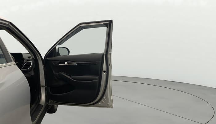 2023 KIA SELTOS HTK PLUS 1.5, Petrol, Manual, 77,560 km, RHS Front Door