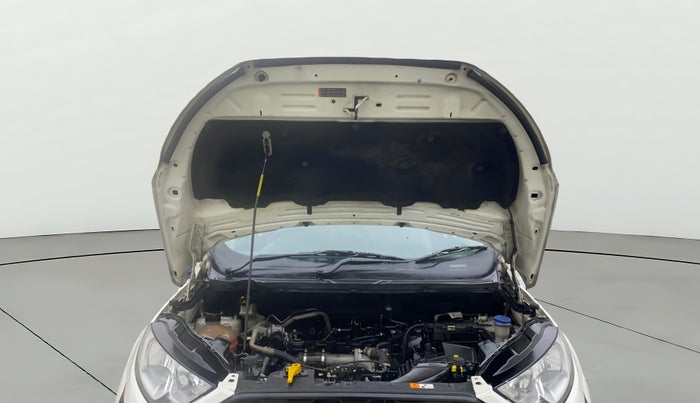 2021 Ford Ecosport AMBIENTE 1.5L DIESEL, Diesel, Manual, 1,27,845 km, Open Bonet