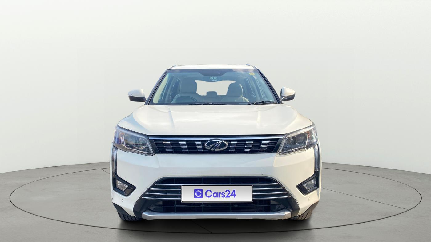 2019 Mahindra XUV300 W8 (O) 1.5 DIESEL, Diesel, Manual, 48,713 km, Front