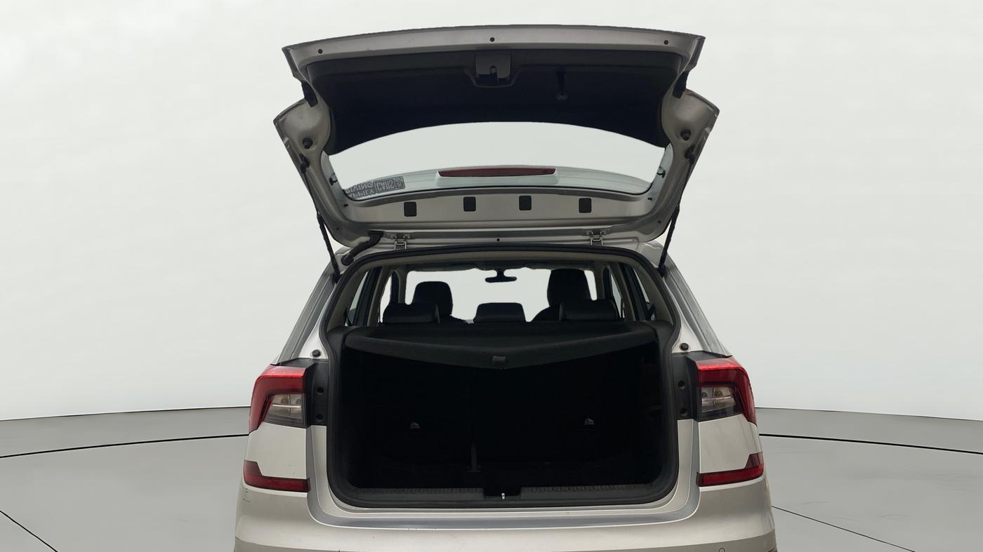 2021 Skoda KUSHAQ STYLE 1.0L TSI MT, Petrol, Manual, 1,02,904 km, Boot Door Open