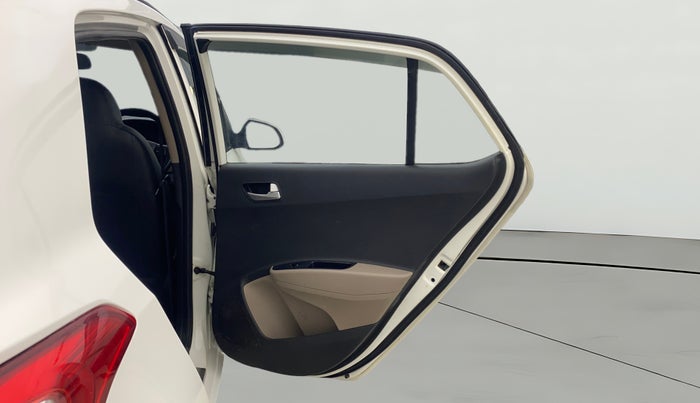 2016 Hyundai Grand i10 SPORTZ 1.2 KAPPA VTVT, Petrol, Manual, 93,454 km, RHS Rear Door