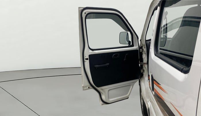2019 Maruti Eeco 5 STR WITH A/C+HTR CNG, CNG, Manual, 51,817 km, LHS Front Door
