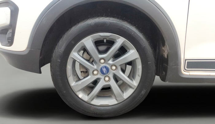 2020 Ford FREESTYLE TITANIUM 1.2 PETROL, Petrol, Manual, 44,732 km, Left Front Wheel