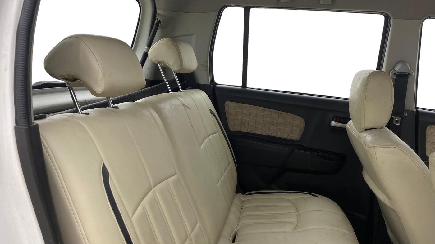 2018 Maruti Wagon R 1.0 VXI AMT, Petrol, Automatic, 45,777 km, Right Side Rear Door Cabin