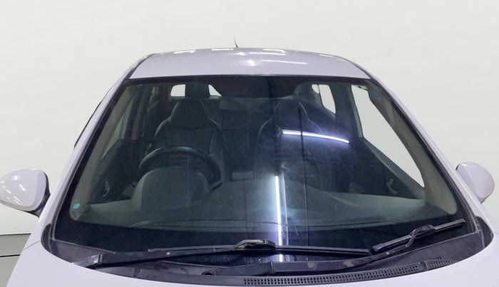 2014 Hyundai Xcent S 1.2, Petrol, Manual, 77,084 km, Front Windshield