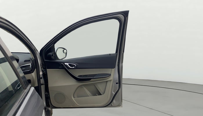 2019 Tata Tiago XZ PLUS PETROL, Petrol, Manual, 73,750 km, RHS Front Door