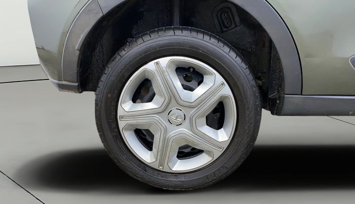 2021 Tata NEXON XM SUNROOF PETROL, Petrol, Manual, 55,017 km, Right Rear Wheel