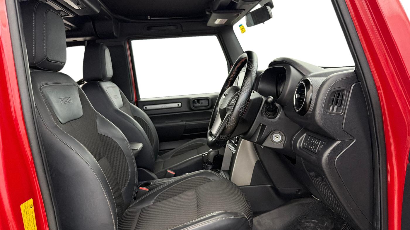 2023 Mahindra Thar LX D 4WD AT CONVERTIBLE, Diesel, Automatic, 46,046 km, Right Side Front Door Cabin