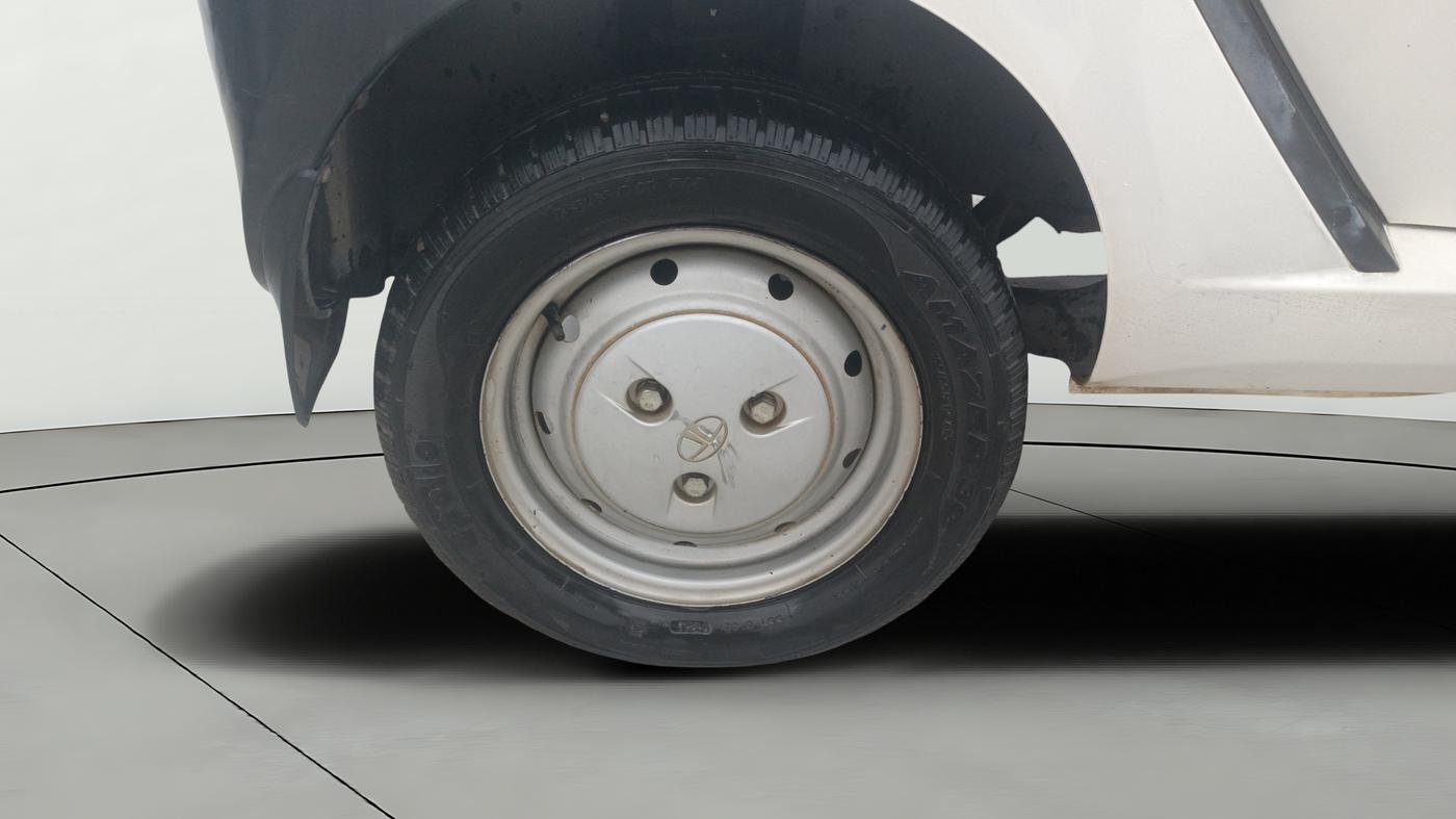 2013 Tata Nano CX, Petrol, Manual, 18,411 km, Right Rear Wheel
