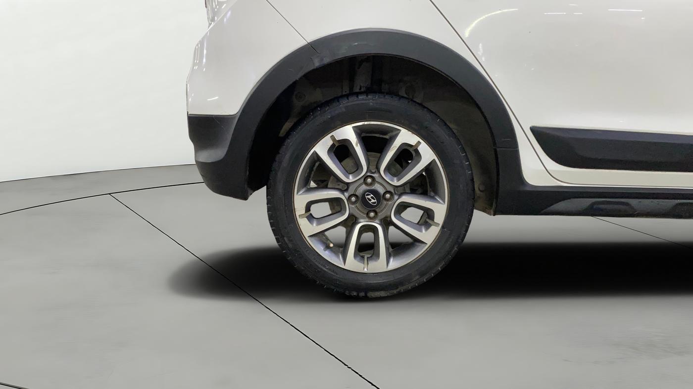 2016 Hyundai i20 Active 1.2 SX, Petrol, Manual, 81,275 km, Right Rear Wheel
