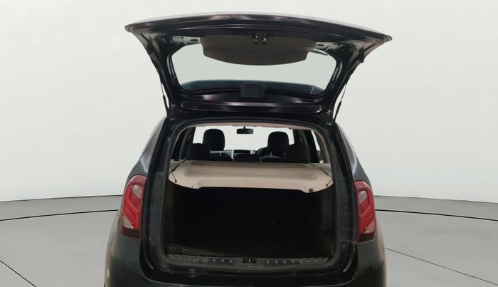 2017 Renault Duster RXL PETROL, Petrol, Manual, 51,961 km, Boot Door Open