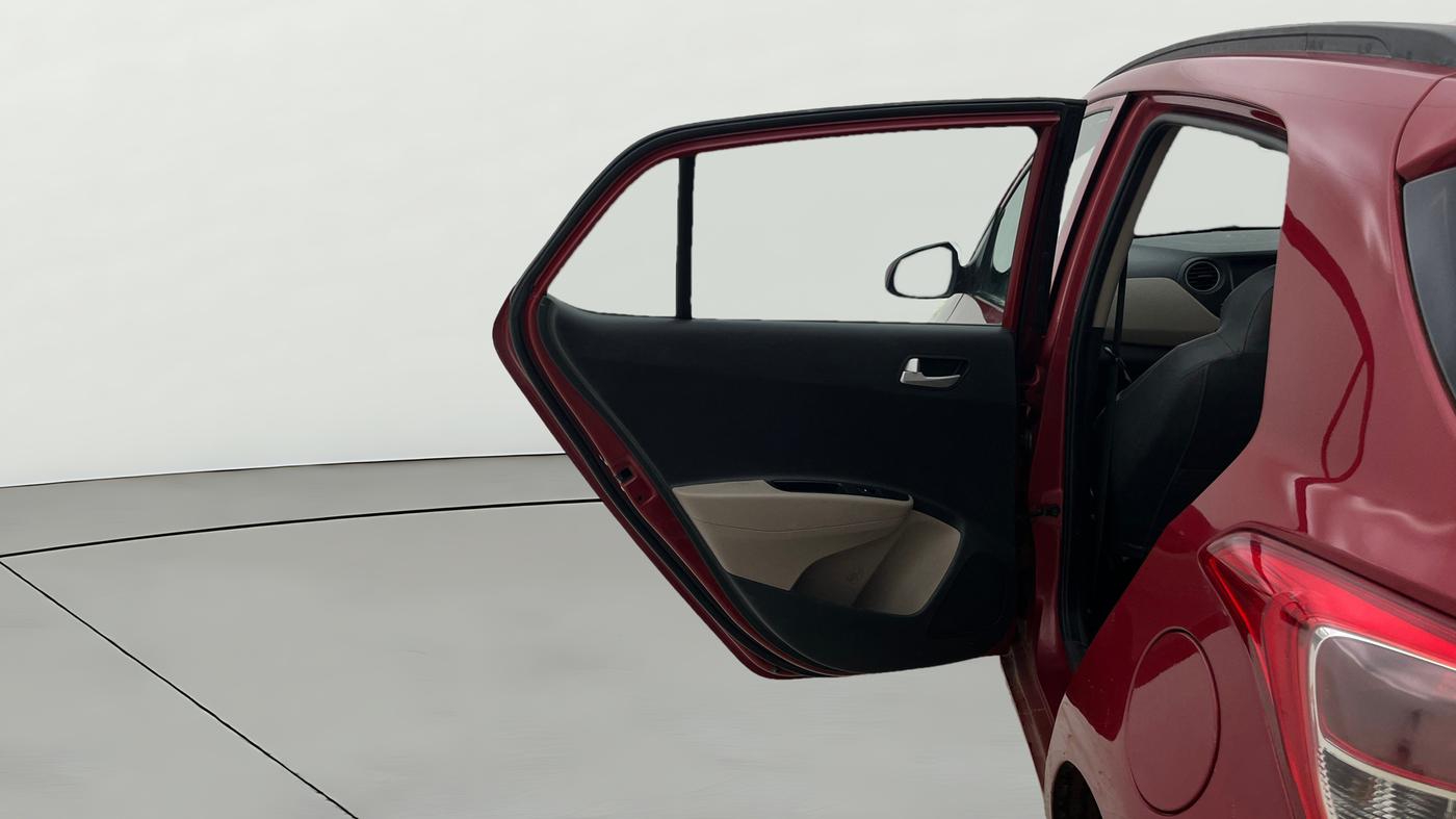 2017 Hyundai Grand i10 SPORTZ AT 1.2 KAPPA VTVT, Petrol, Automatic, 69,745 km, LHS Rear Door